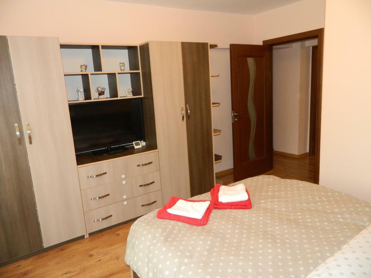 Apartament Antonia Apartment Tîrgu Ocna Екстериор снимка