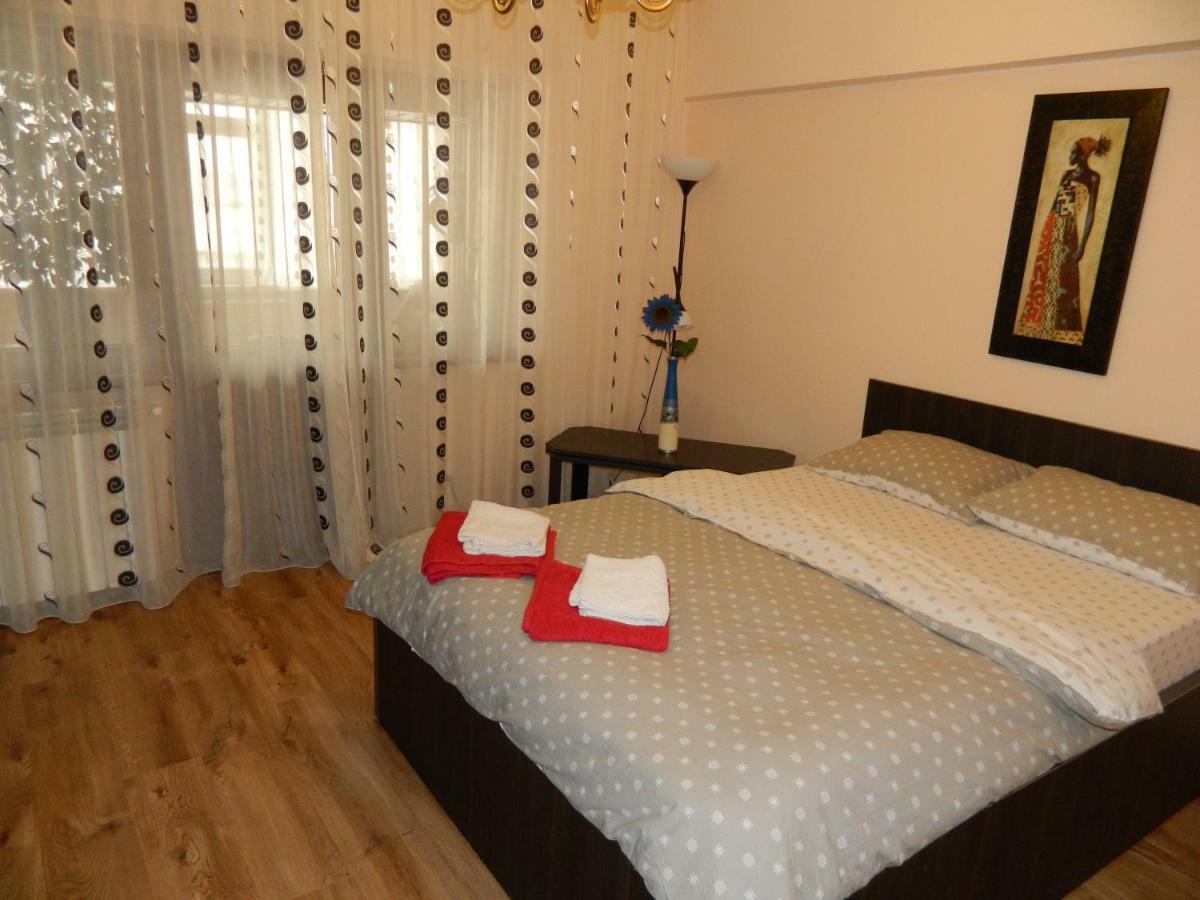 Apartament Antonia Apartment Tîrgu Ocna Екстериор снимка