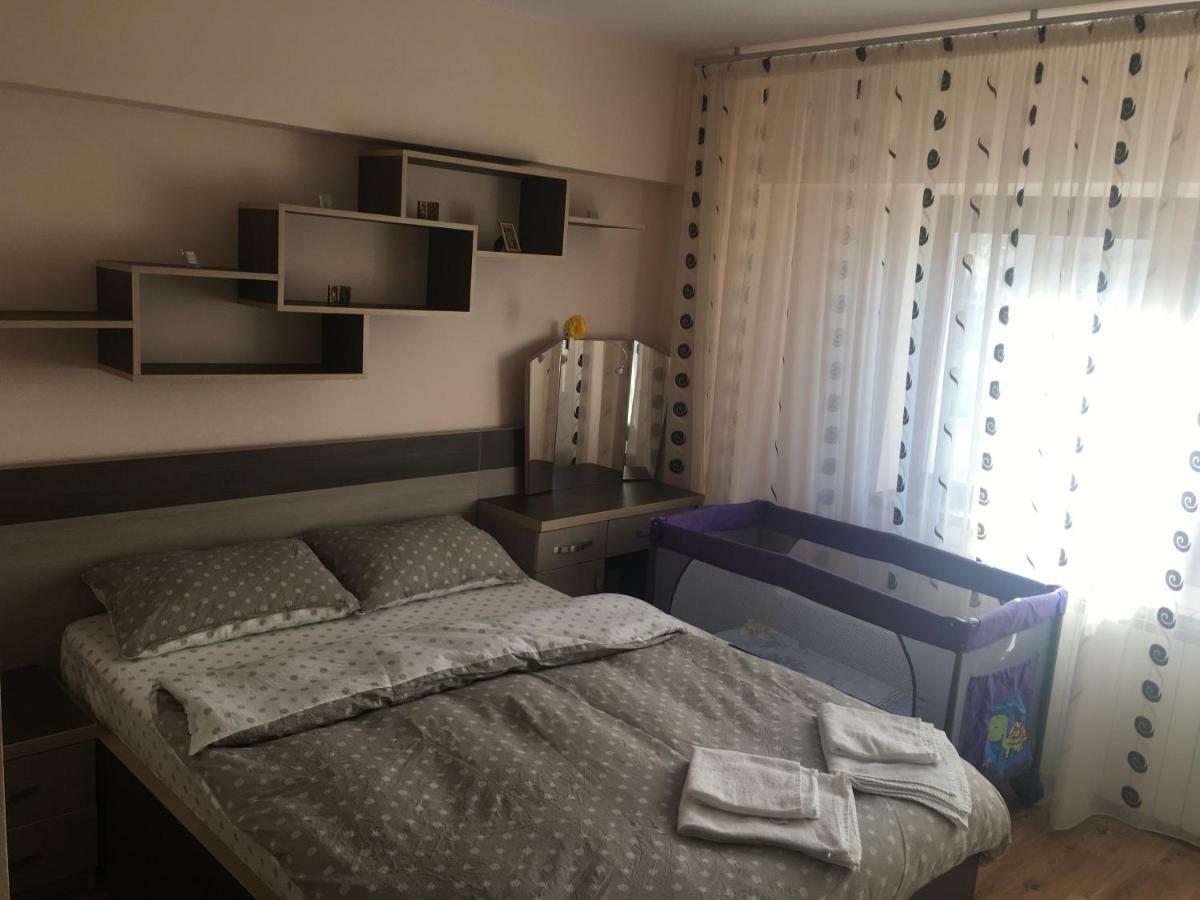 Apartament Antonia Apartment Tîrgu Ocna Екстериор снимка